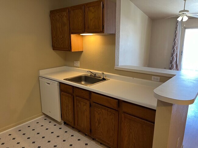 Foto del edificio - 2856 17th Ave