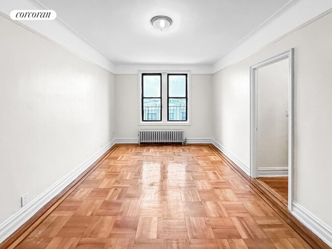 Building Photo - 416 68th St