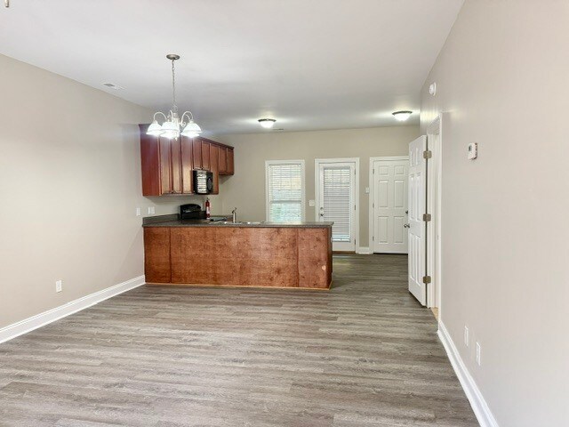 Foto del edificio - 2176 State Rd S-21-682
