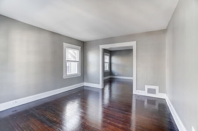 Foto del edificio - 3640 Besuden Ct