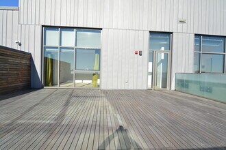 Interior Photo - The Viridian