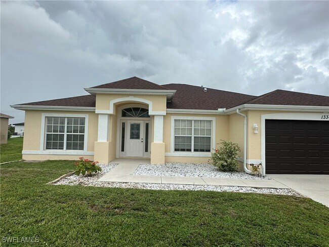 Foto del edificio - 1334 NW 15th Pl