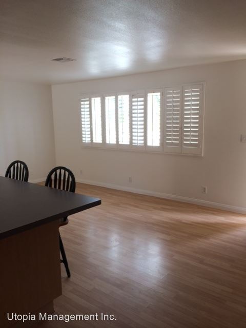 Building Photo - 70110 Sun Valley Dr