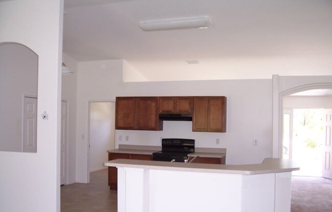 Building Photo - Coming Soon!  In Lehigh Woods Lots of livi...