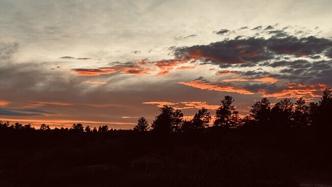 Foto del edificio - 7920 E Greenland Rd