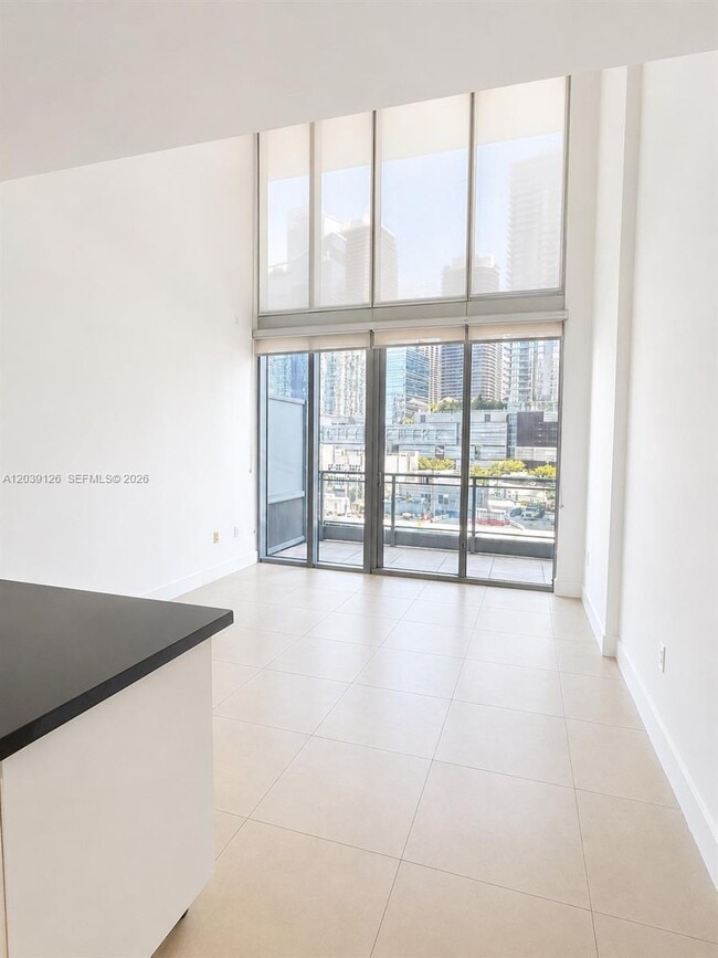 Foto del edificio - 92 SW 3rd St