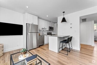 Building Photo - 157 Sanford Ave