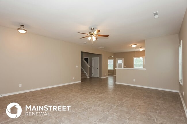 Building Photo - 3324 Saddlebrook Dr