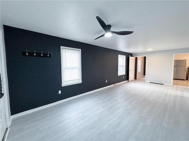 Building Photo - 48 Asbury St