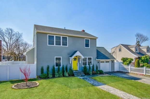 Foto principal - 3680 Lark St