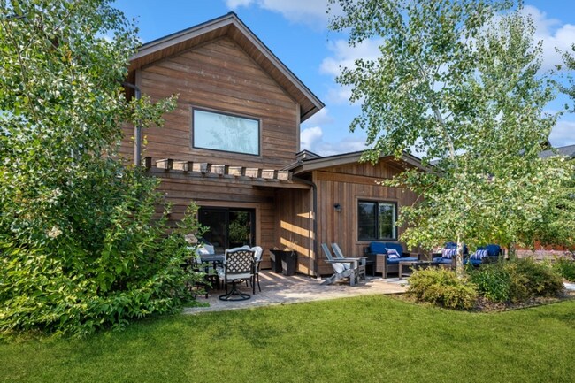 Foto del edificio - 5224 Tumblehome Ave