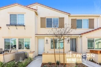 Building Photo - 24970 Vermijo Ct
