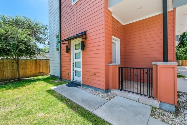 Foto del edificio - 1523 Hickory St