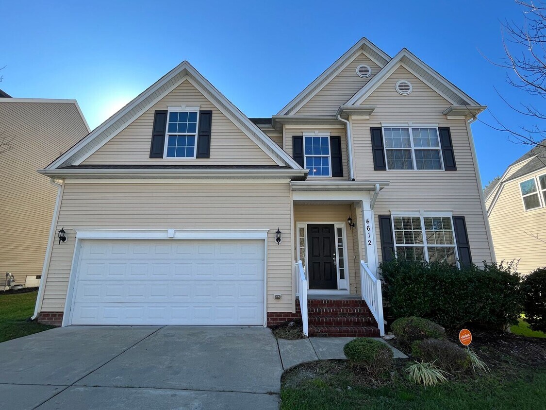 Primary Photo - Excellent 4BD, 2.5BA Durham Home with Spac...