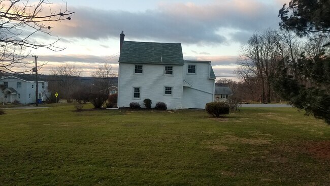 Foto del edificio - Single Family home in Central School District