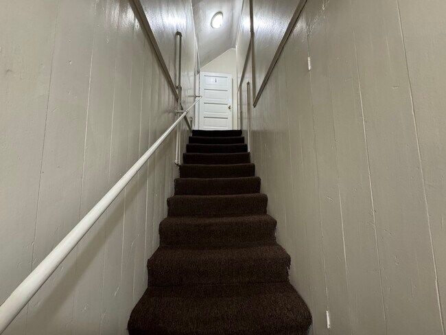 Foto del edificio - 1430 W 25th St
