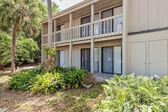 Building Photo - 2232 Bahia Vista St