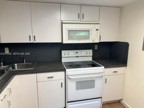 Foto del edificio - 9001 SW 94th St