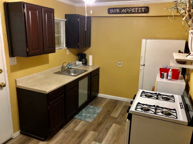 Photo - 1807 W Craig Pl (San Antonio, TX) Apartment