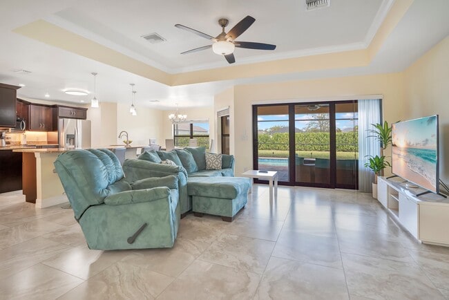 Foto del edificio - 1627 SW 14th St