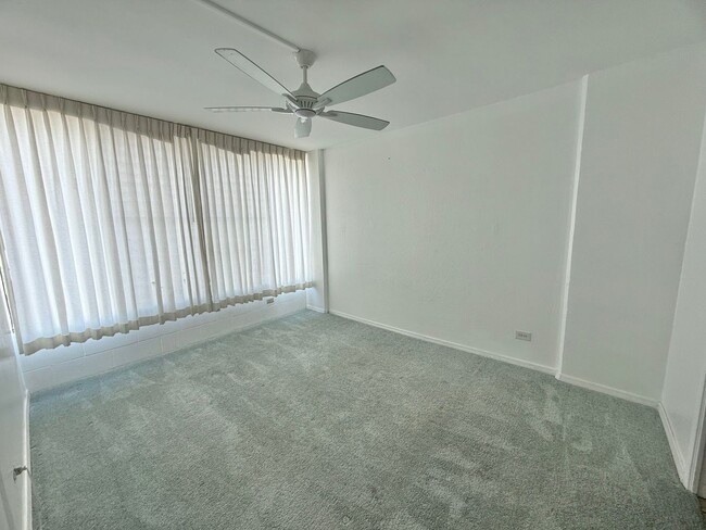 Foto del edificio - 1 Bedroom / 1 Bathroom Unit at Puuone Terr...