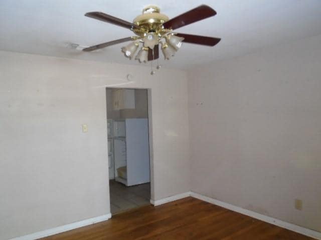 Building Photo - 1274 S San Jose Dr