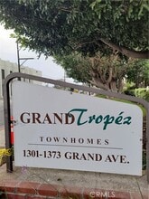 Building Photo - 1329 E Grand Ave