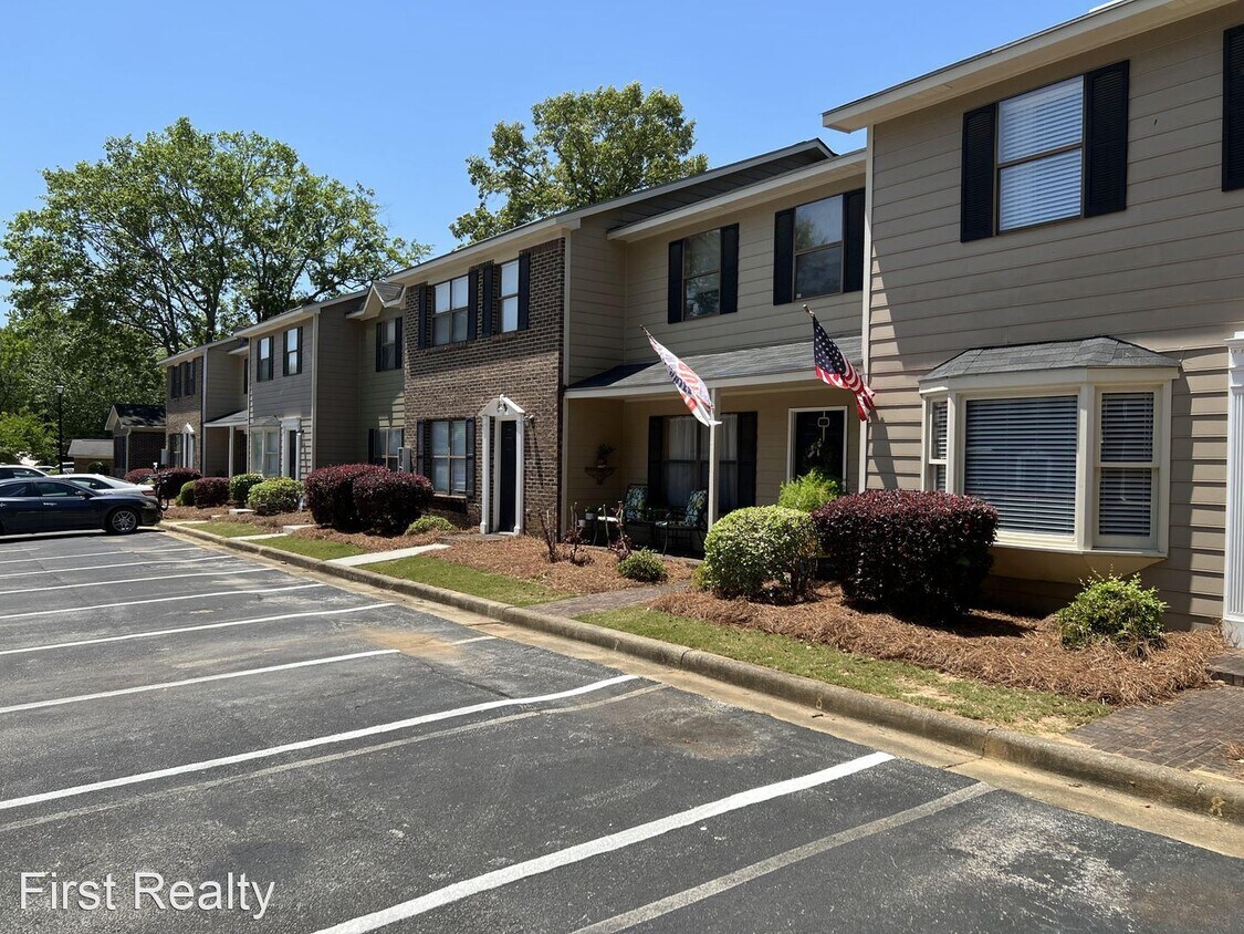 Foto principal - 2 br, 2.5 bath House - 433 Harper Avenue #3
