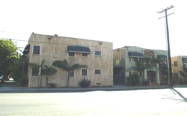 Primary Photo - 3522-3536 E Broadway