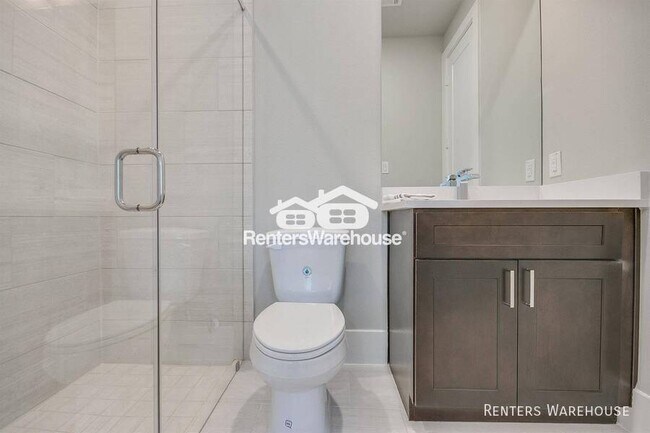 Foto del edificio - 5713 Larkin St