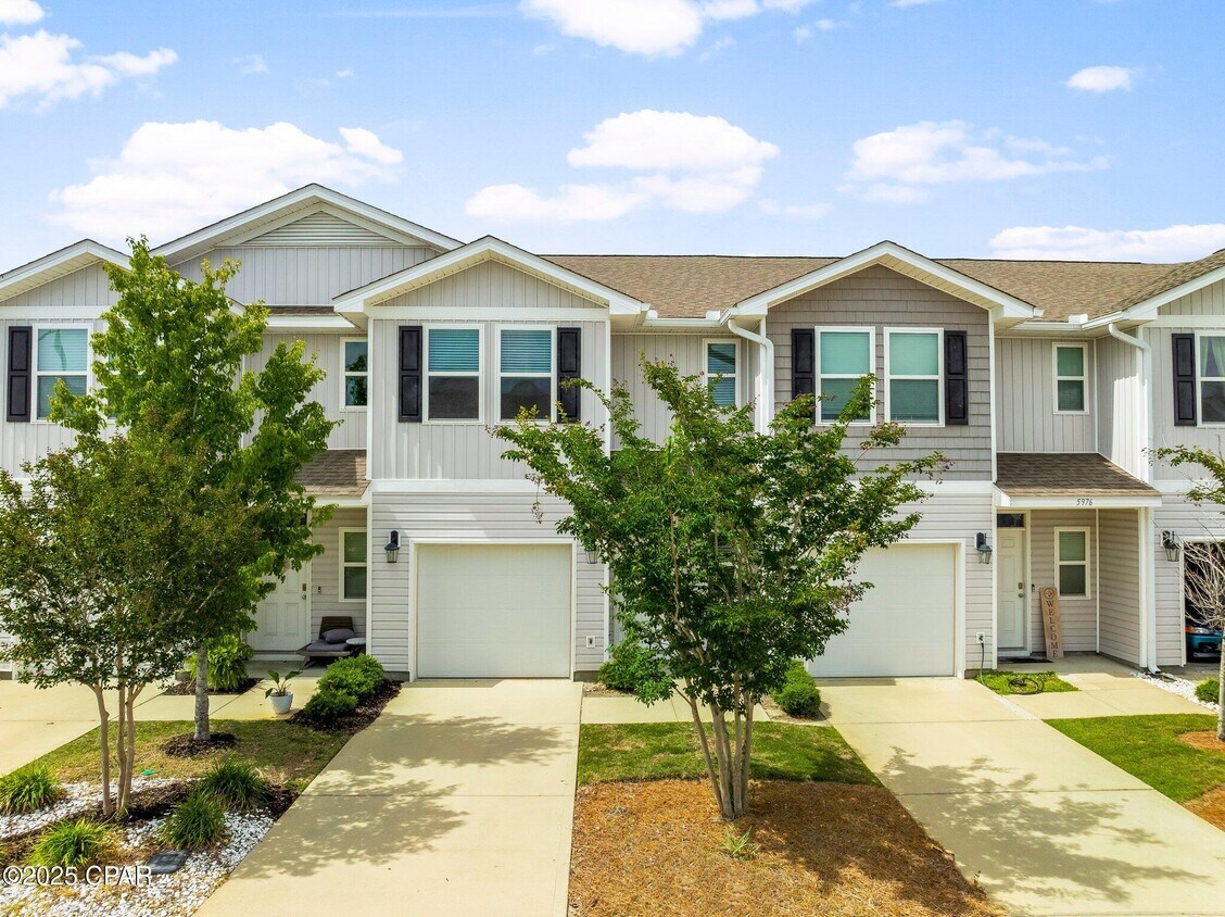 Foto principal - 5980 Callaway Cir