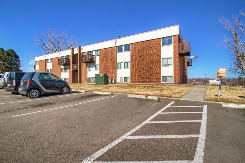 Primary Photo - 3613 S Sheridan Blvd