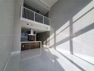 Building Photo - 1100 Biscayne Blvd
