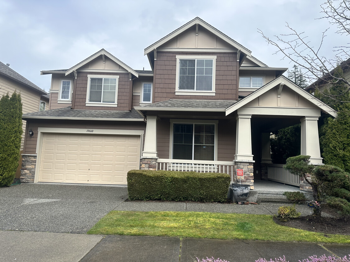 Foto principal - 10660 242nd Pl NE