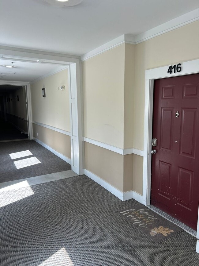 Photo - One of Kind-Top Floor Unit! Apartment