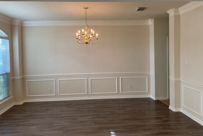 Foto del edificio - 2516 Brittany Lakes Dr