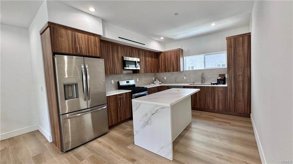 5635 Klump Ave, North Hollywood, CA 91601 - Townhome Rentals in North ...
