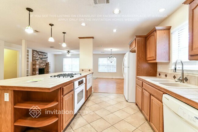 Foto del edificio - 2511 Peaceful Valley Dr