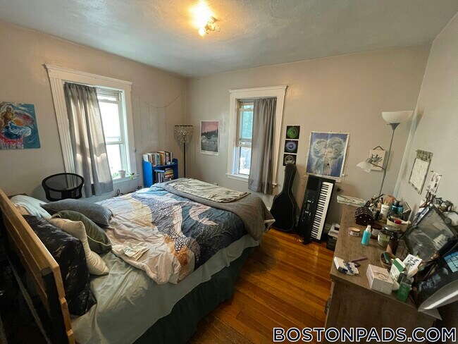 Foto del edificio - 87 Easton St
