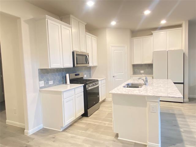 Building Photo - 10218 Gray Barrel Dr