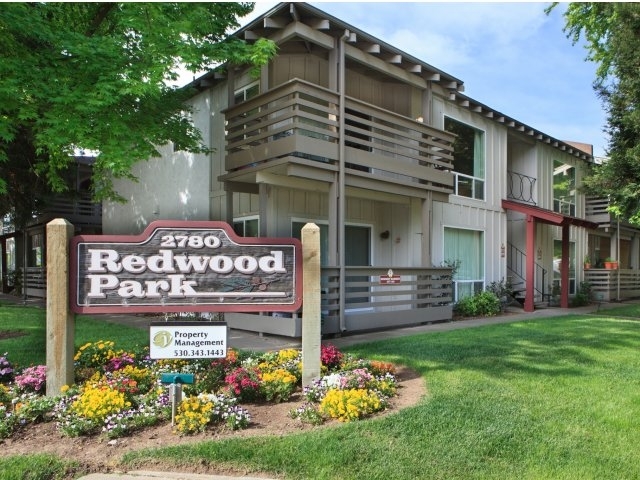 Primary Photo - Redwood Park Apartments