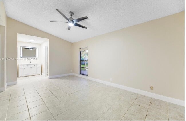 Foto del edificio - 2532 NW 87th Dr