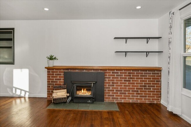 Foto del edificio - 5629 N Moore St