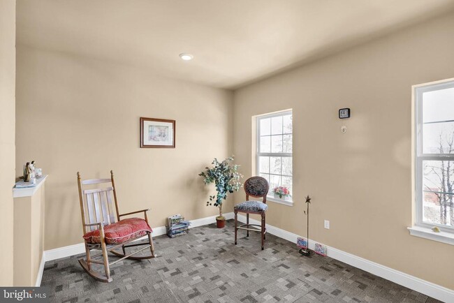 Building Photo - 113 Legacy Blvd