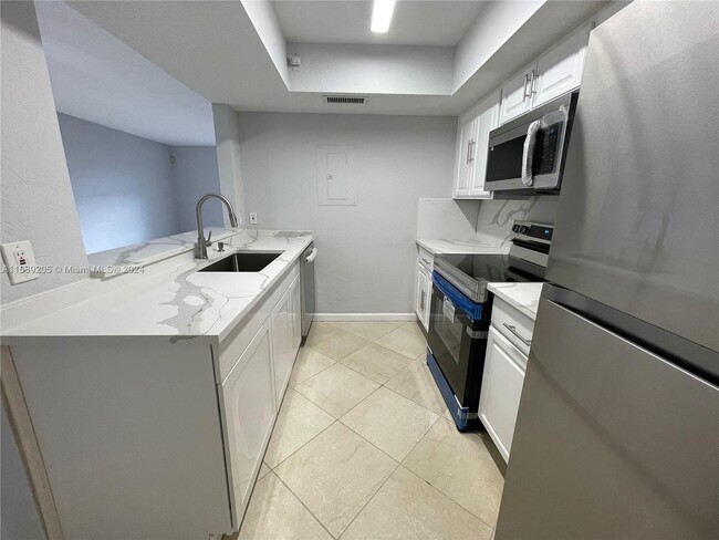 Foto del edificio - 11608 NW 35th Ct