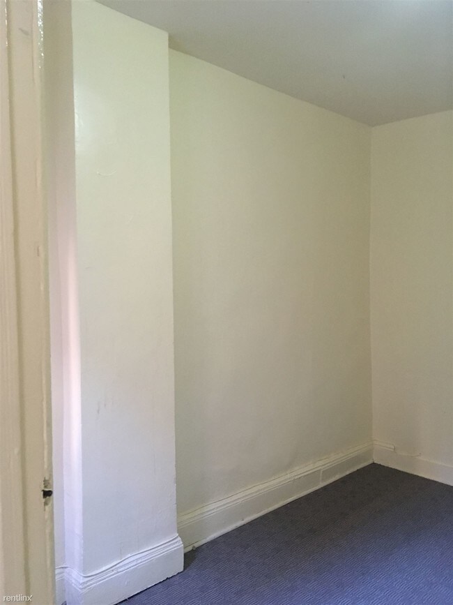 Building Photo - 1322 Sterling Pl