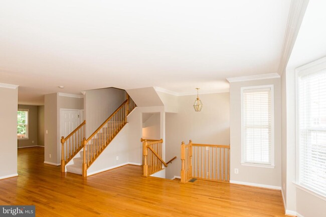 Building Photo - 5624 Governors Pond Cir