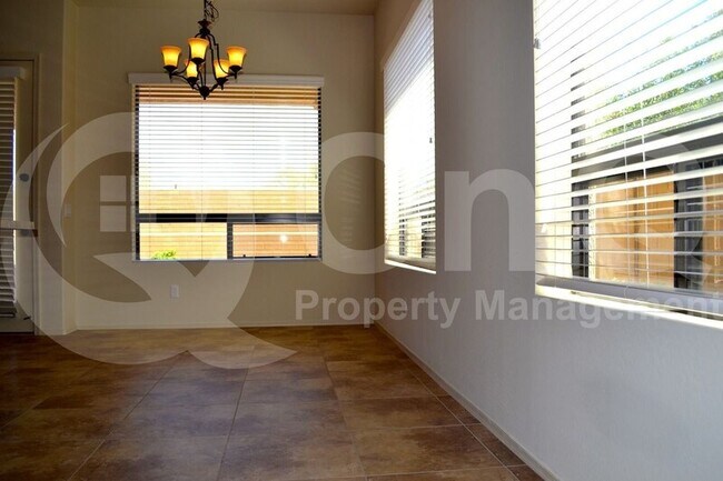 Foto del edificio - 8518 E Indigo St
