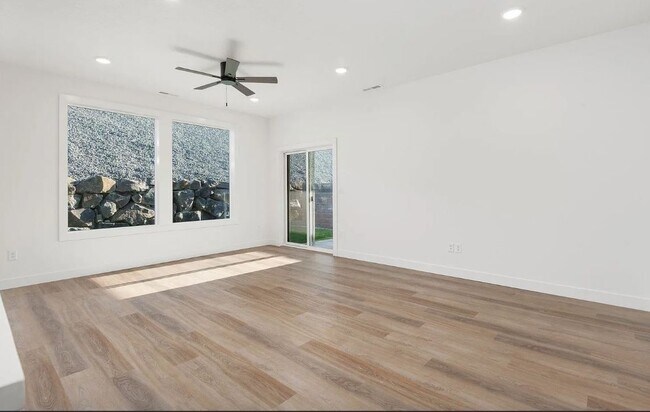 Foto del edificio - 6646 W 24th Ave