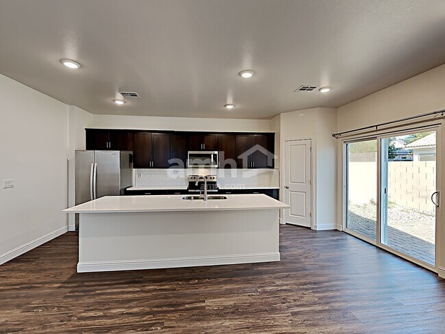 Foto del edificio - 720 Sienna Rising Dr